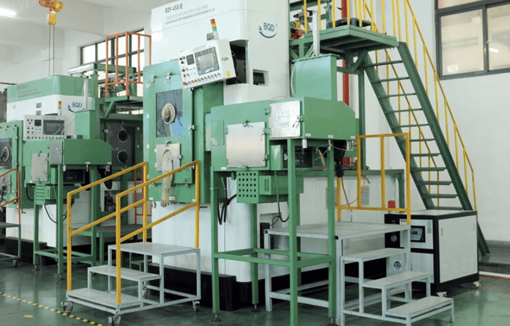 Magnet family asset used as application context