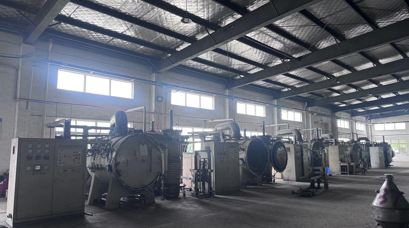 Sintering equipment used in NdFeB magnet production